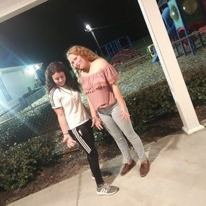 Meet your Posher, Hope